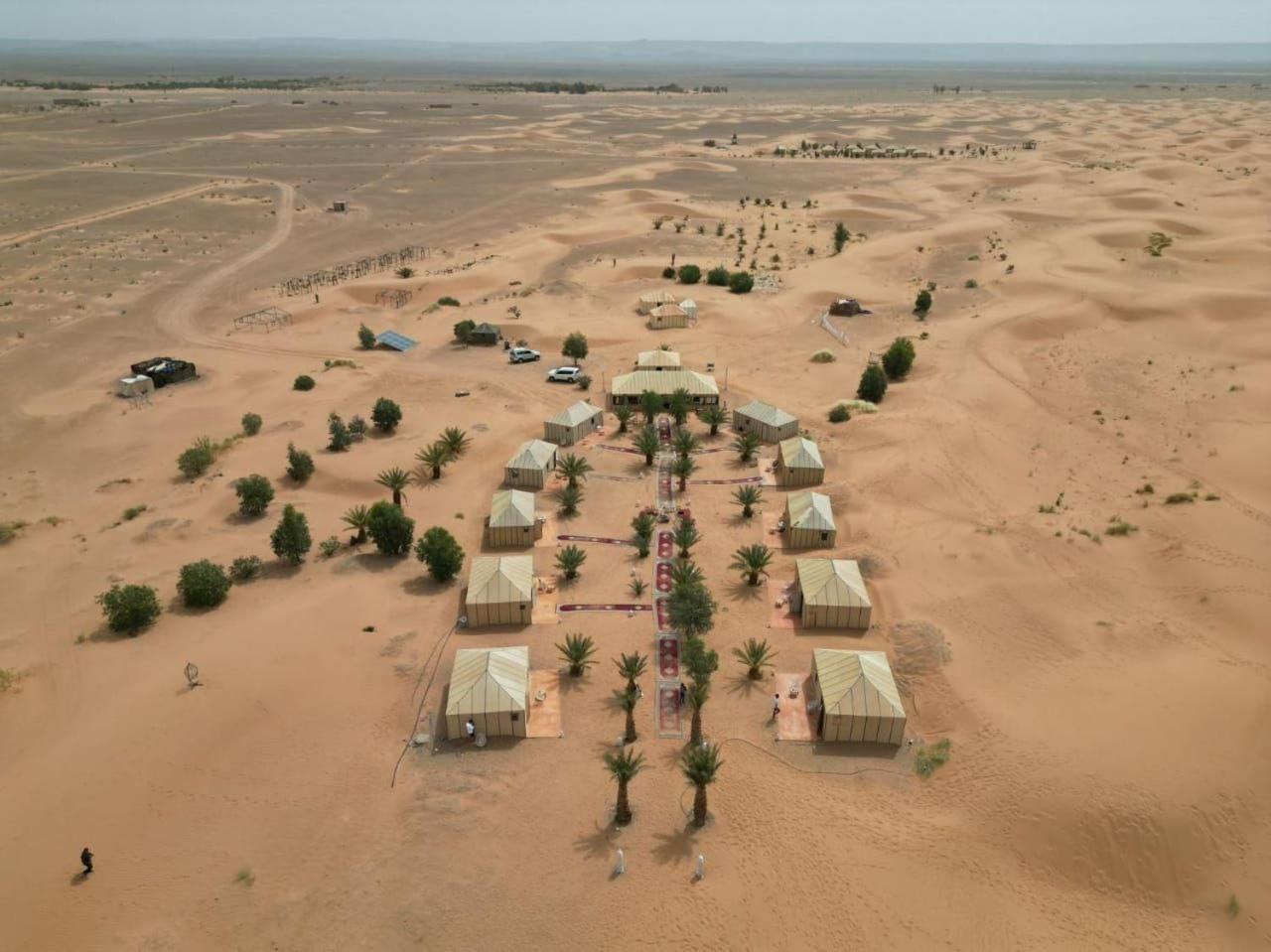 Отель Sahara Luxury Camp Vip Мерзуга Экстерьер фото