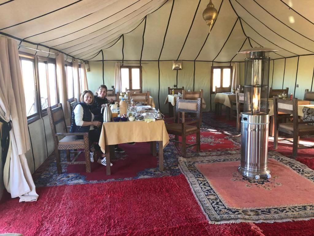 Отель Sahara Luxury Camp Vip Мерзуга Экстерьер фото