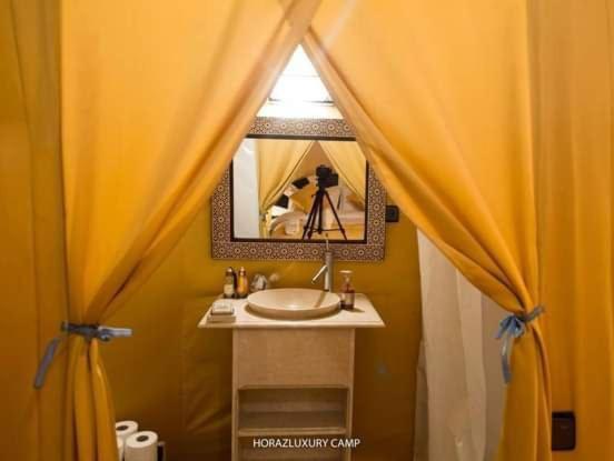 Отель Sahara Luxury Camp Vip Мерзуга Экстерьер фото