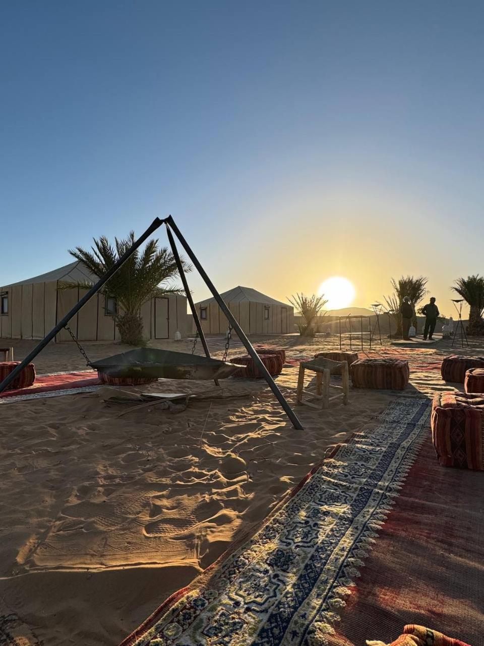 Отель Sahara Luxury Camp Vip Мерзуга Экстерьер фото